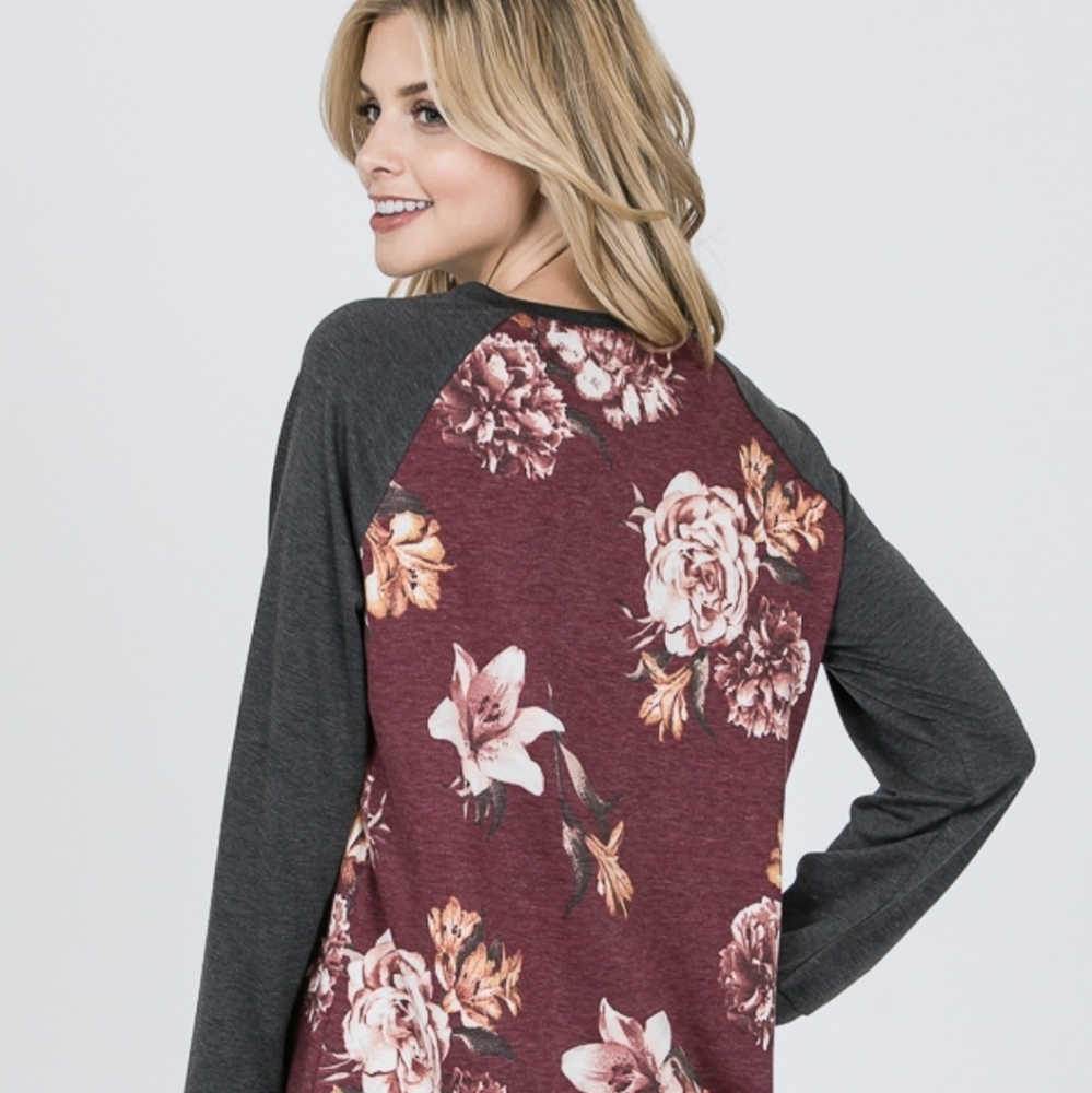 Burgundy Gray Floral Top Large Red Lolly